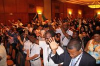 Panama 2012 - a crowd 2